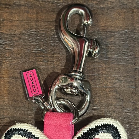 Vintage Coach Large Pink Leather Flower Charm w/mini Coach hang tag (EUC) - Picture 3 of 5